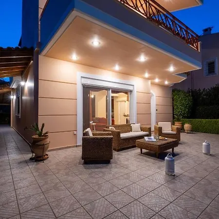 Phoceus Poolfront Grande Villa Palaia Fokaia Exterior photo