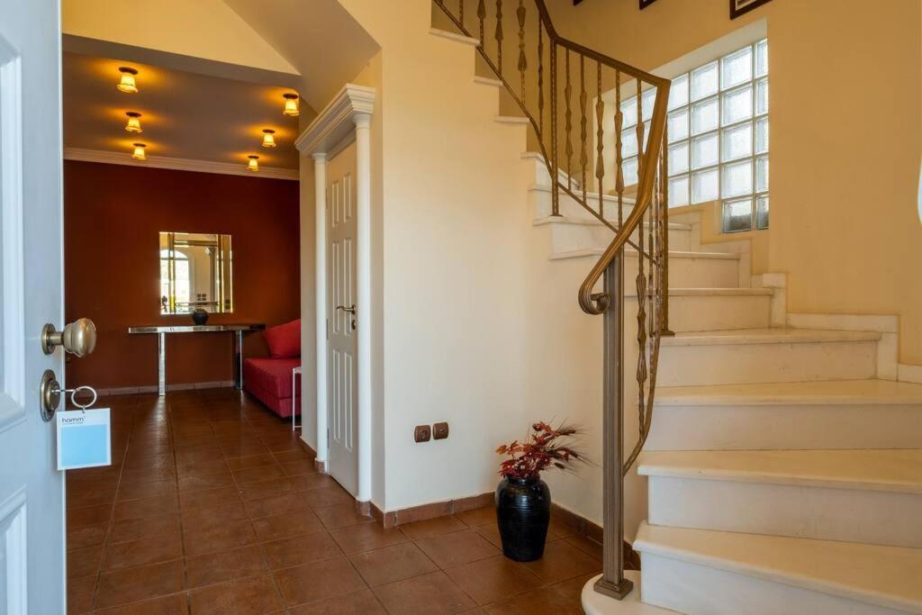 Phoceus Poolfront Grande Villa
